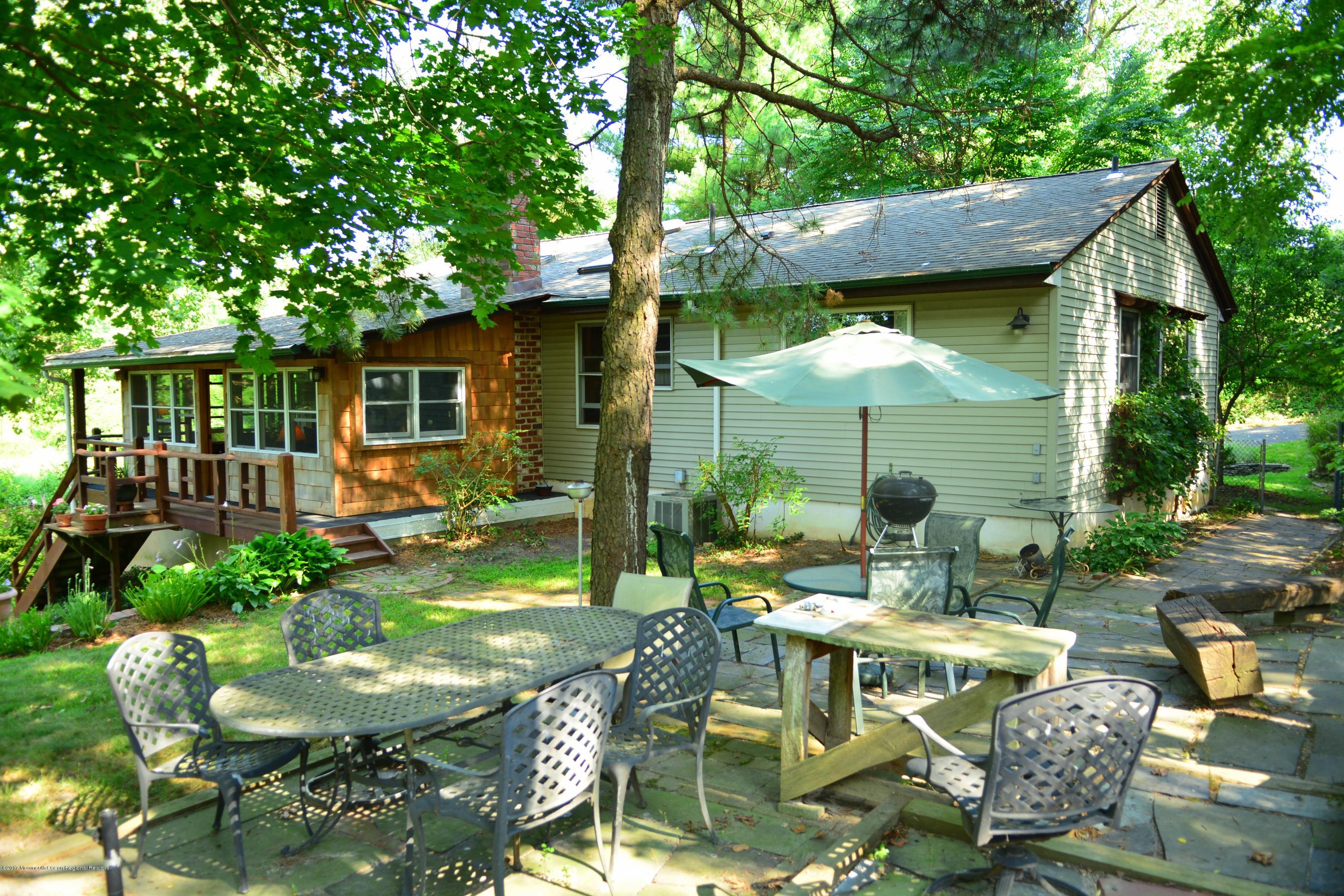744 Wayside Road Neptune Township, NJ 07753 - Photo 17 of 23 BACKYARD