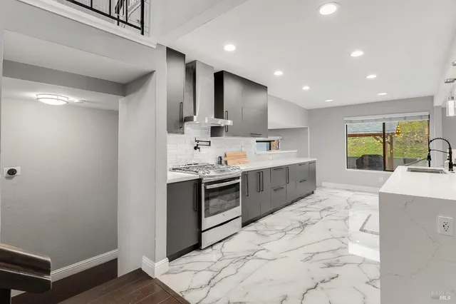 $810,000 | 257 Valley Oak Lane, Vallejo, CA 94591