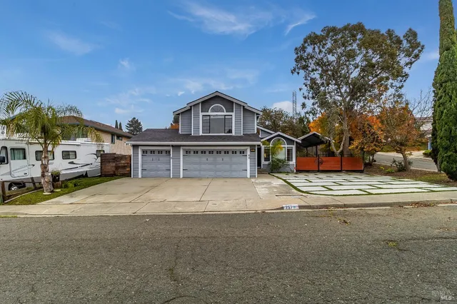 $810,000 | 257 Valley Oak Lane, Vallejo, CA 94591