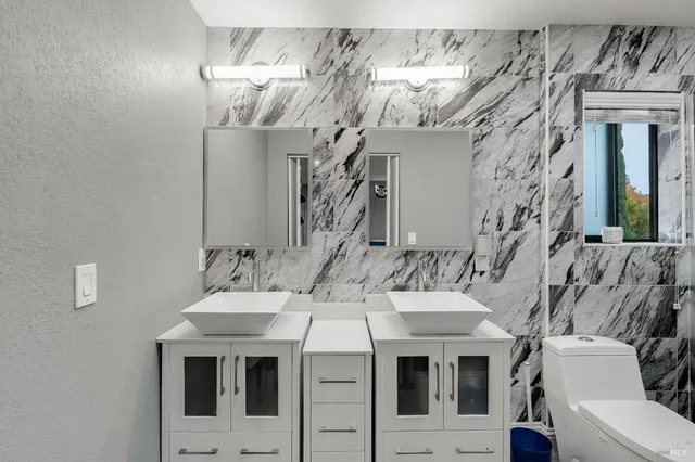 $810,000 | 257 Valley Oak Lane, Vallejo, CA 94591