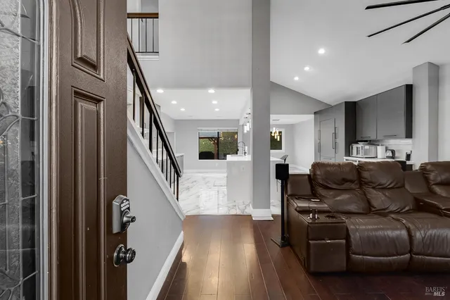 $799,000 | 257 Valley Oak Lane, Vallejo, CA 94591