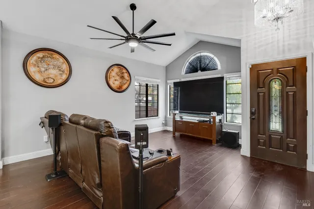 $799,000 | 257 Valley Oak Lane, Vallejo, CA 94591