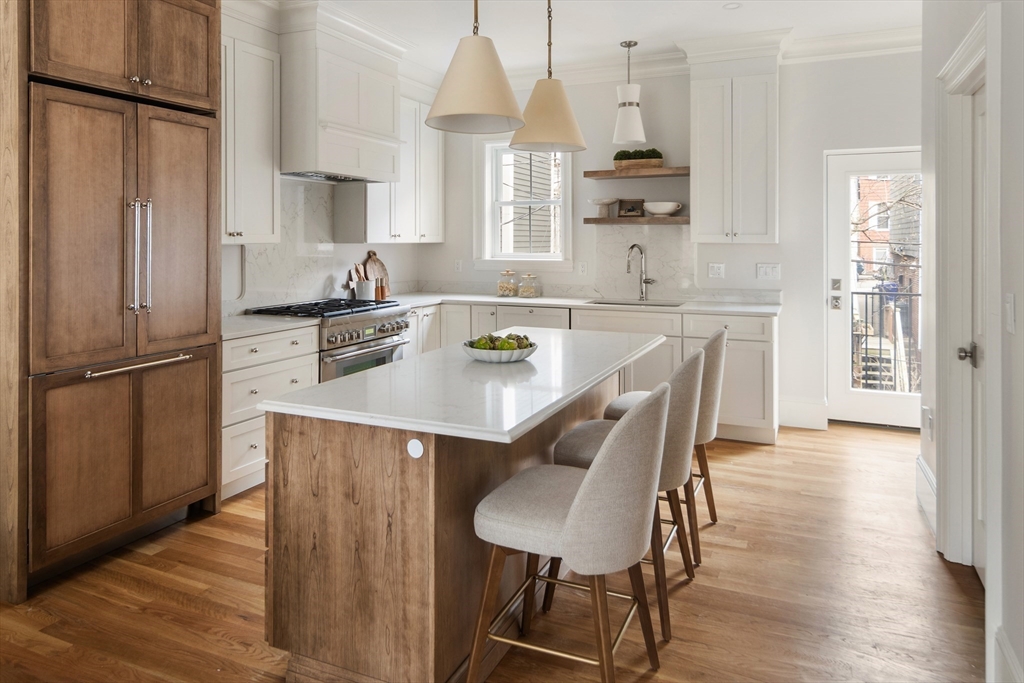 2 Pacific Street Boston, MA 02127 - Photo 2 of 23