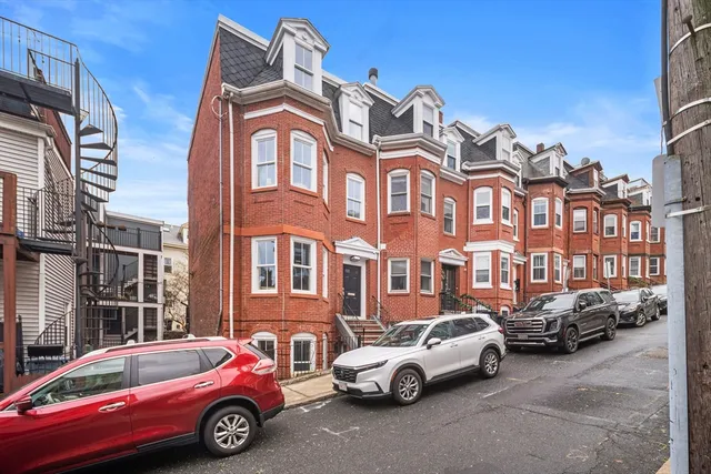 $2,100,000 | 2 Pacific Street, Boston, MA 02127