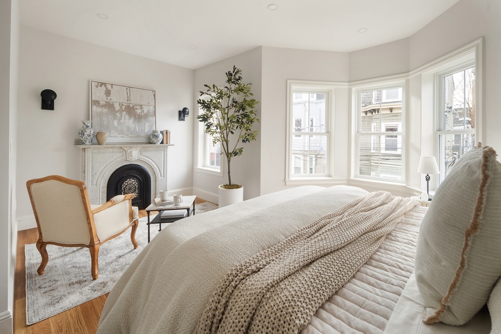 2 Pacific Street Boston, MA 02127 - Photo 8 of 23