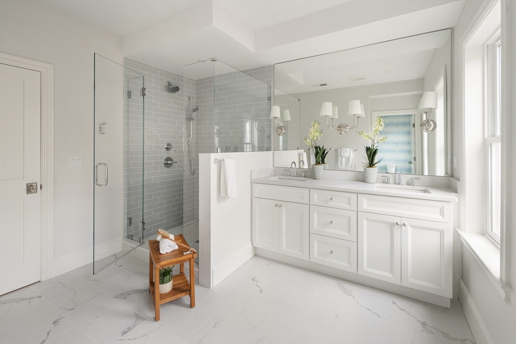 2 Pacific Street Boston, MA 02127 - Photo 9 of 23