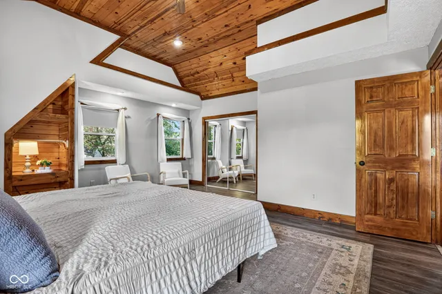 $315,900 | 1503 600 South, Markleville, IN 46056