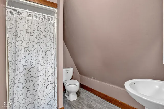 $315,900 | 1503 600 South, Markleville, IN 46056