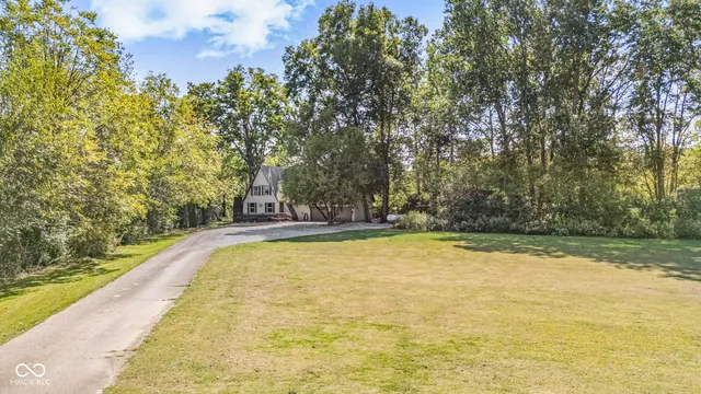 $315,900 | 1503 600 South, Markleville, IN 46056