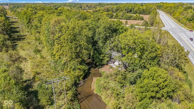 $315,900 | 1503 600 South, Markleville, IN 46056