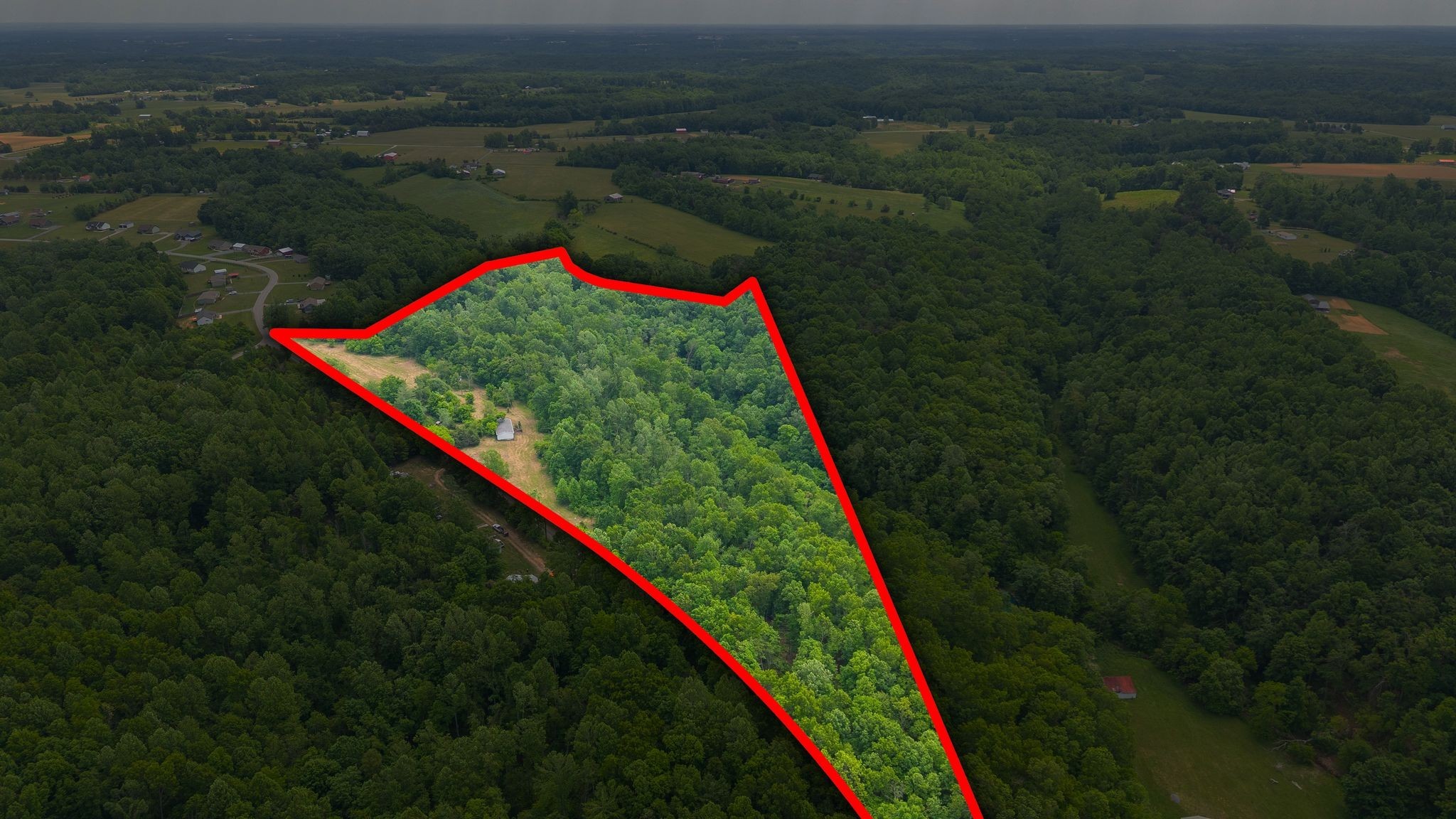8489 Hoskins Hollow Road Westmoreland, TN 37186 - Photo 6 of 36