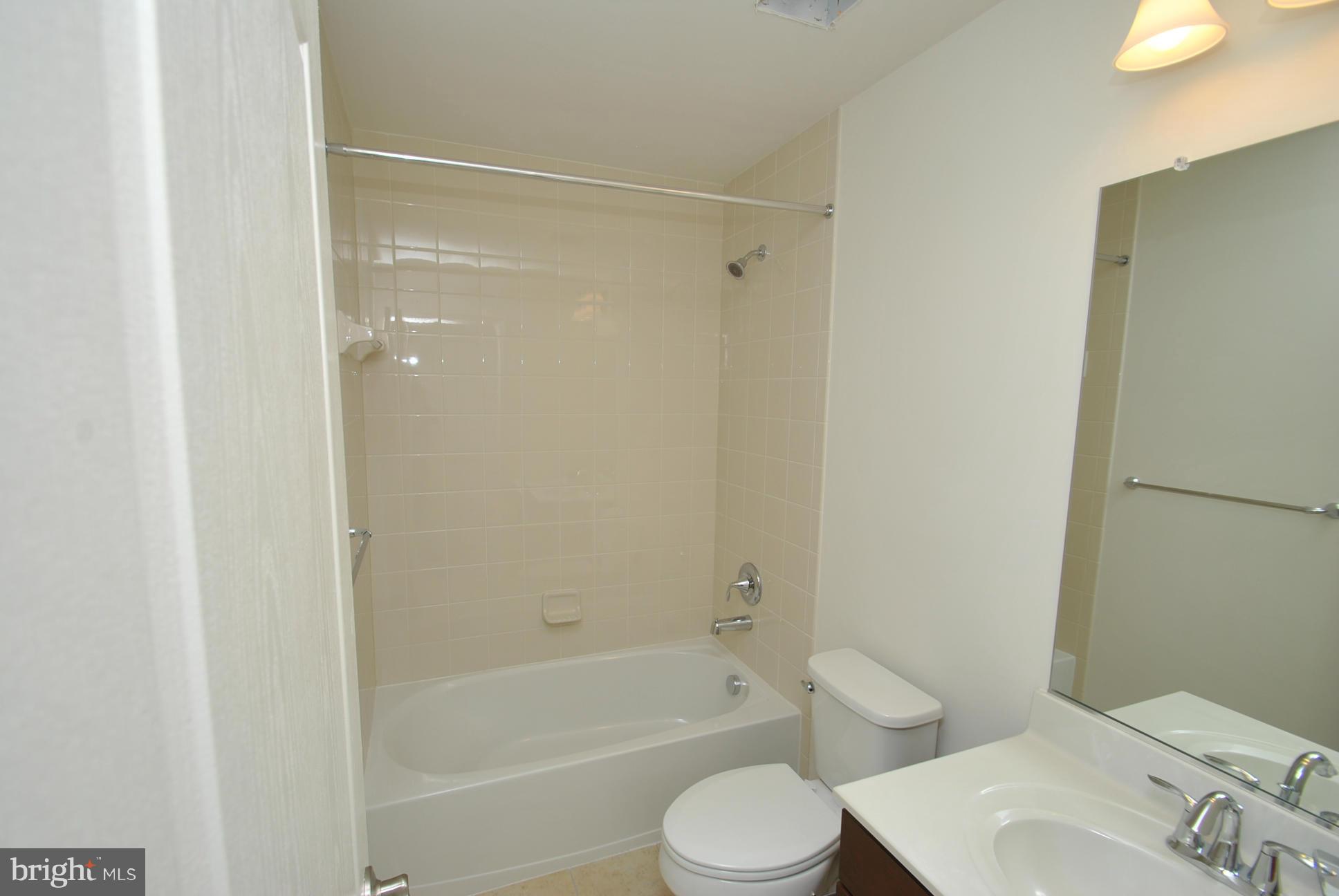 1006 Windlass Glen Road Middle River, MD 21220 - Photo 19 of 21 Bath