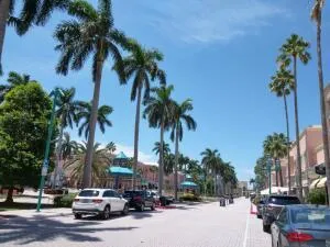 $4,500 | 4511 South Ocean Boulevard, Unit 904, Highland Beach, FL 33487
