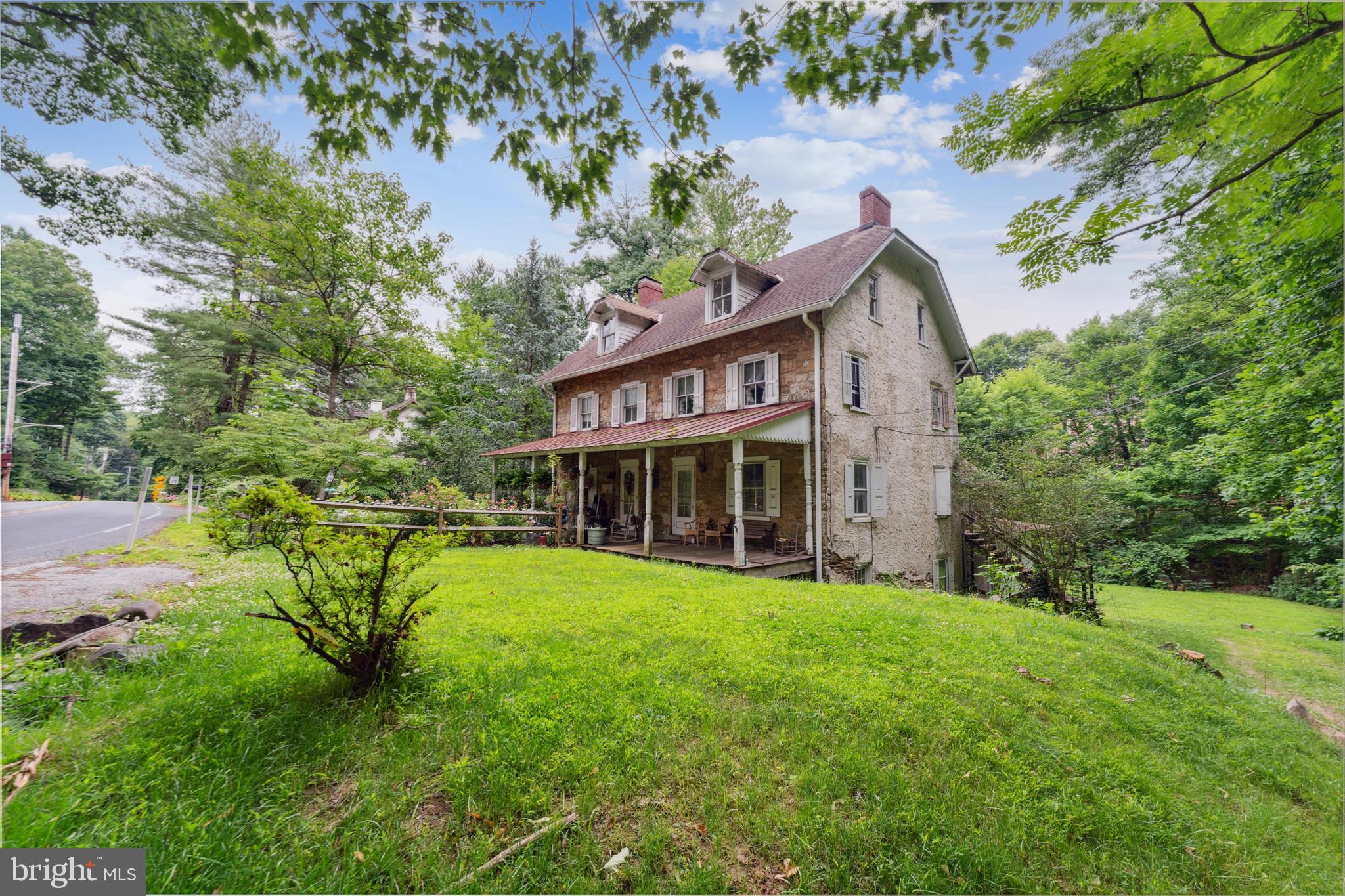 202 Gulph Creek Road, Wayne, PA 19087 Compass