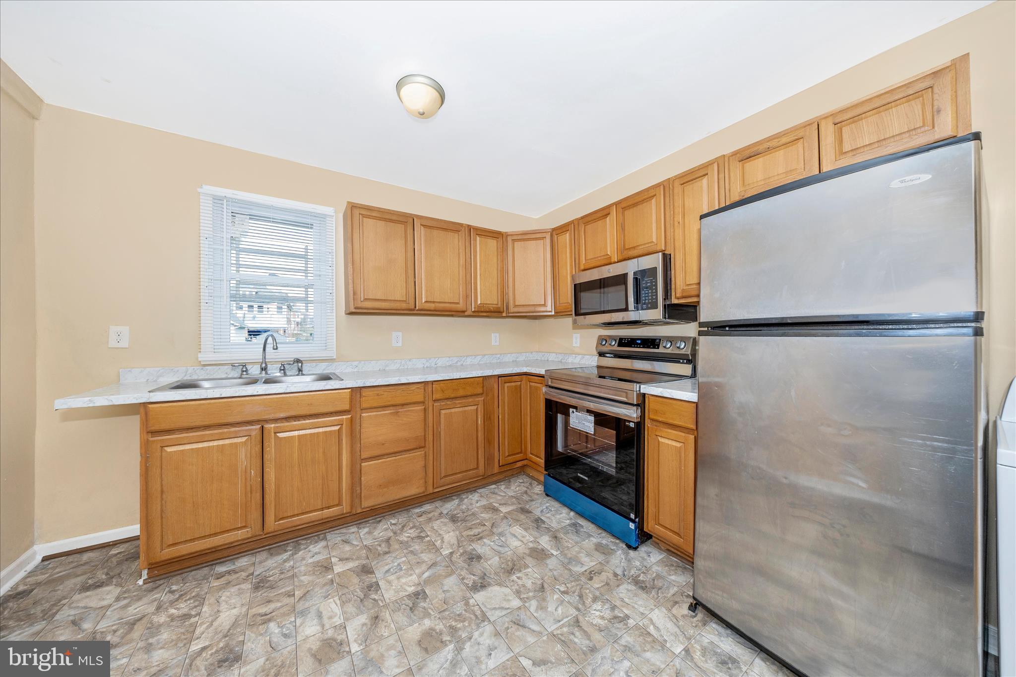 225 Alexander Street Hagerstown, MD 21740 - Photo 12 of 49 Kitchen