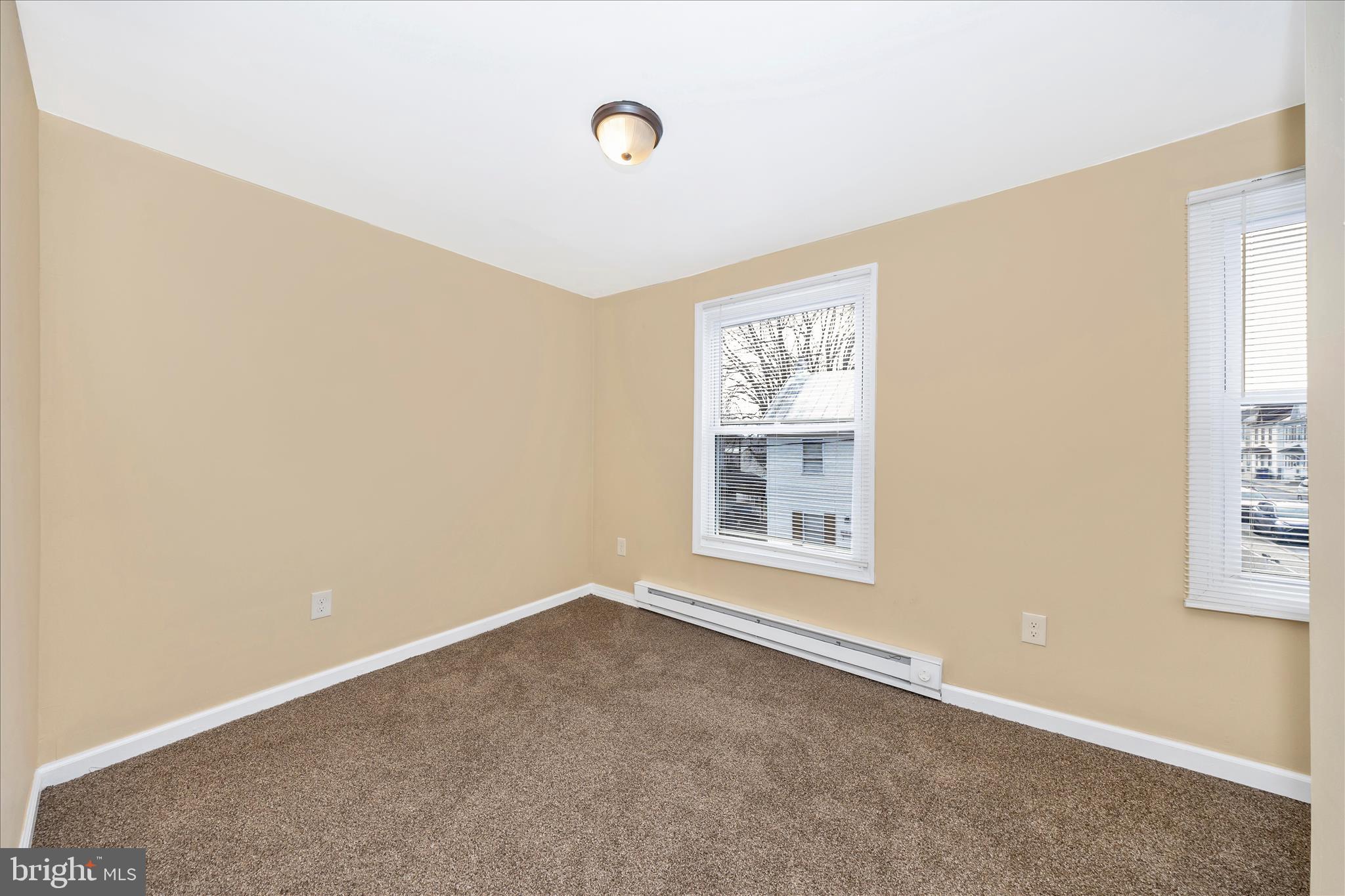 225 Alexander Street Hagerstown, MD 21740 - Photo 28 of 49 Bedroom 3