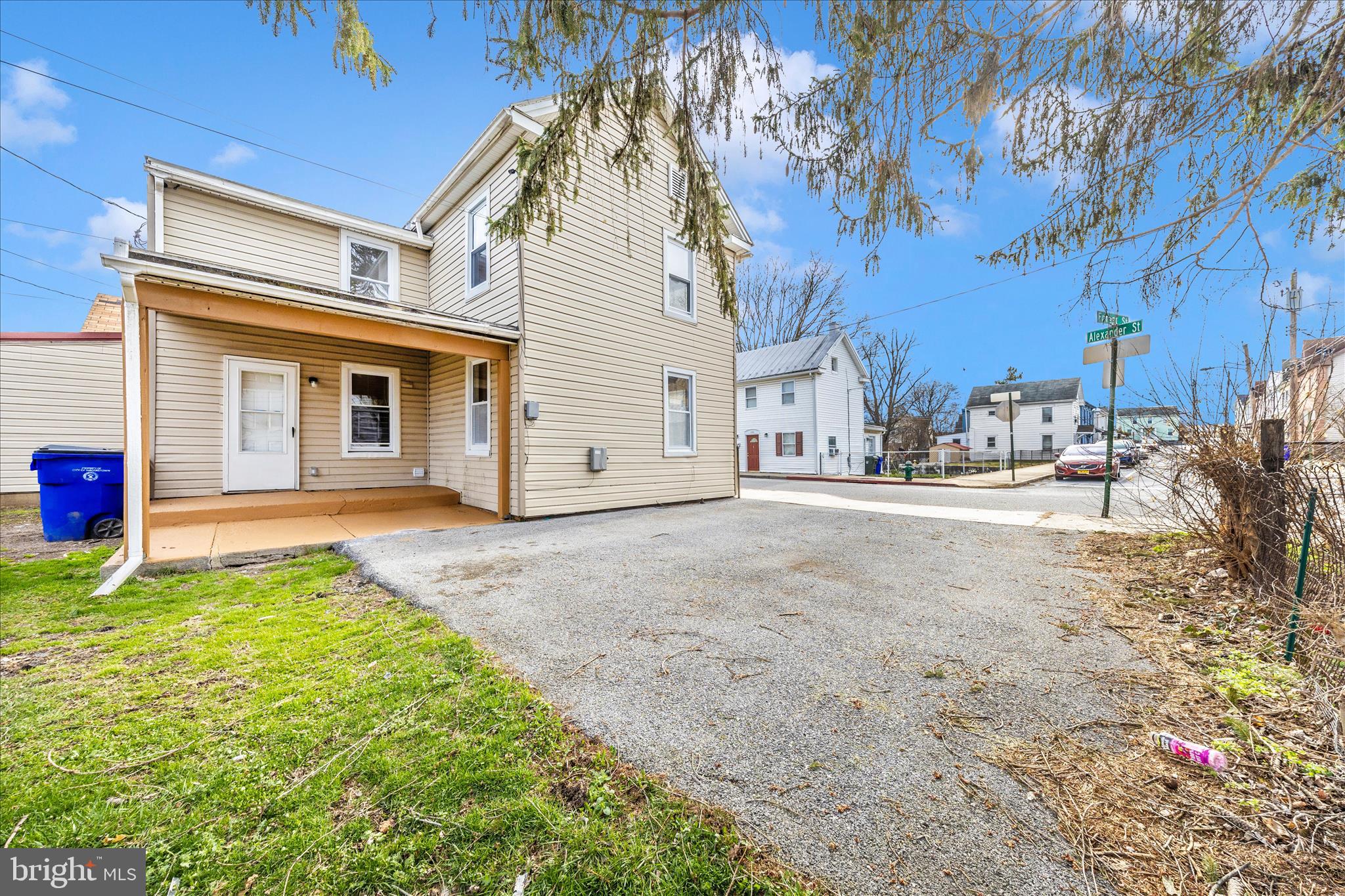 225 Alexander Street Hagerstown, MD 21740 - Photo 47 of 49 Driveway