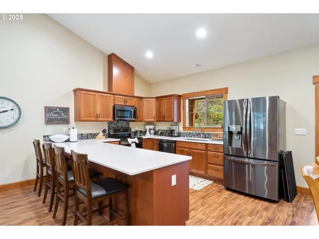 $629,500 | 303 South Marine Street, Rockaway Beach, OR 97136