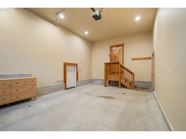 $629,500 | 303 South Marine Street, Rockaway Beach, OR 97136