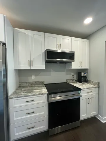 $599,900 | 1054 Bristol Court, Northville, MI 48167