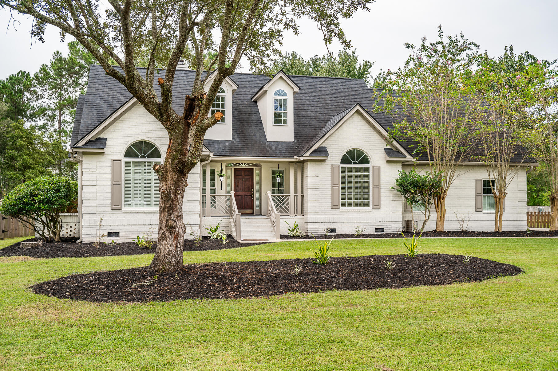 379 Commonwealth Road Mount Pleasant, SC 29466 - Photo 2 of 58 379Commonwealth-2