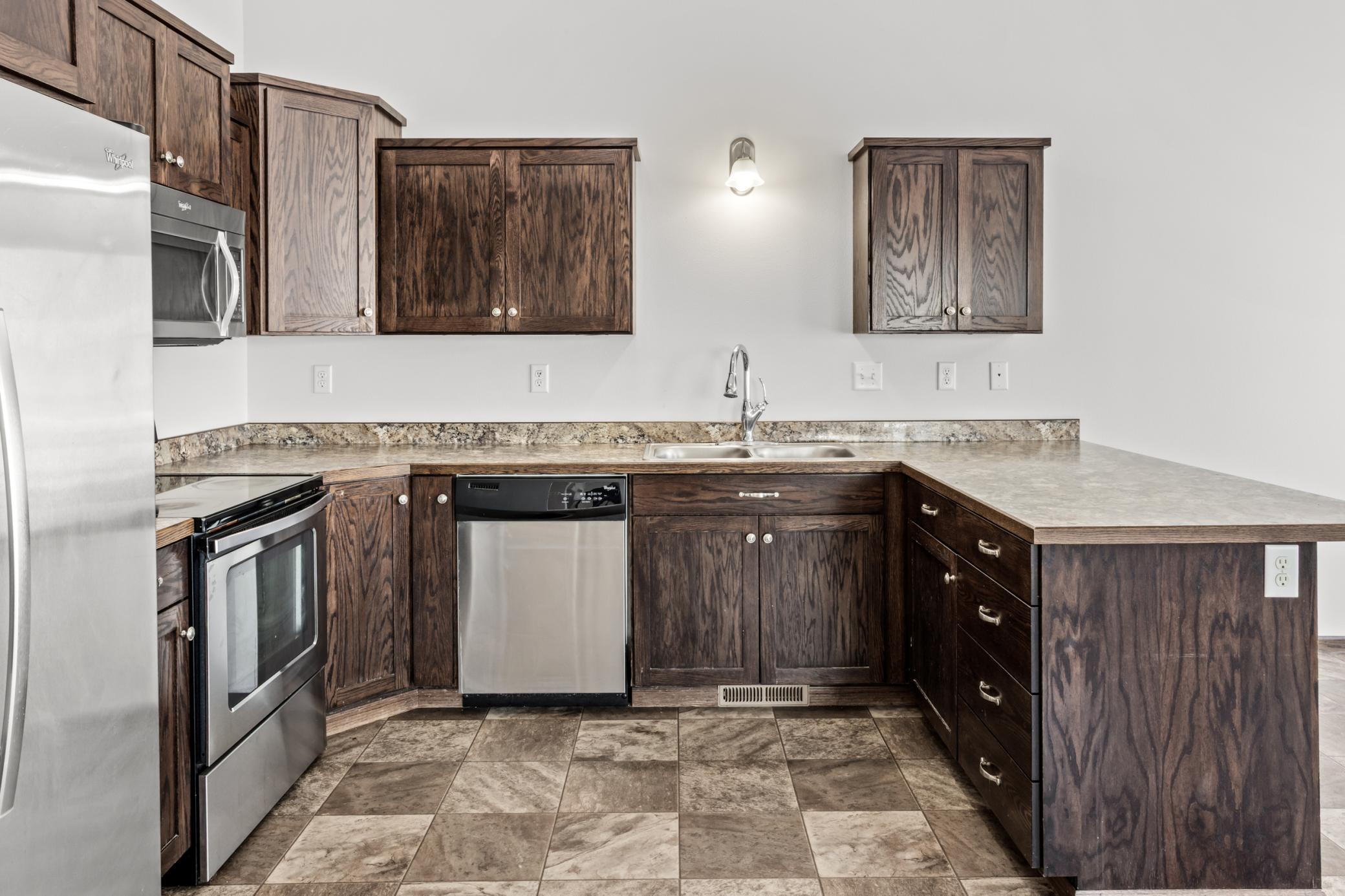 3611 15th Street South Moorhead, MN 56560 - Photo 10 of 31