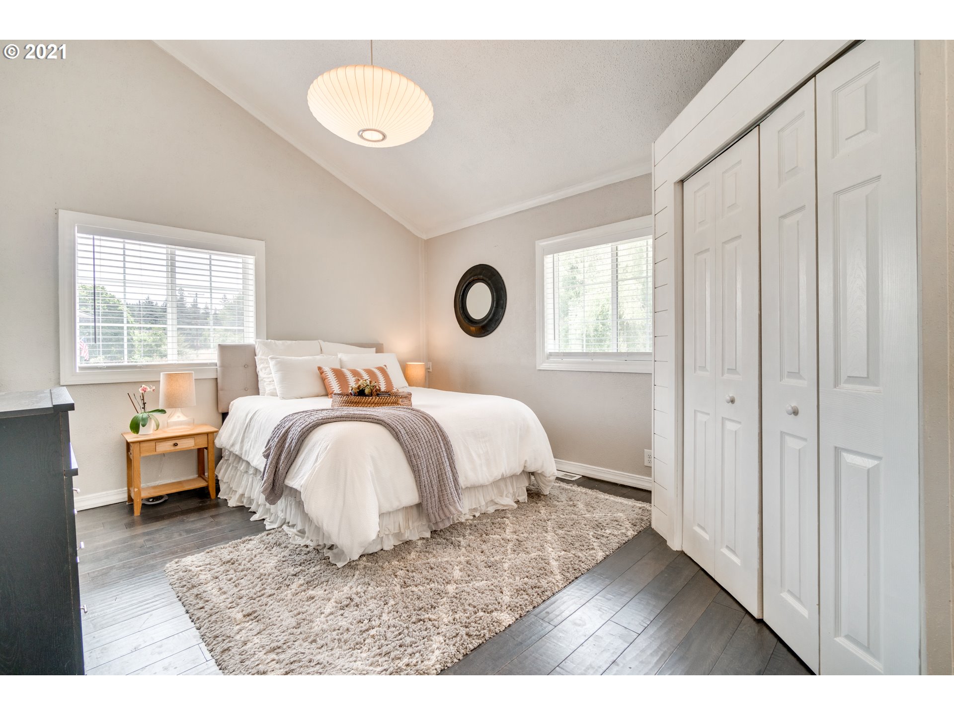 8426 Southeast Barbara Welch Road Portland, OR 97236 - Photo 21 of 32