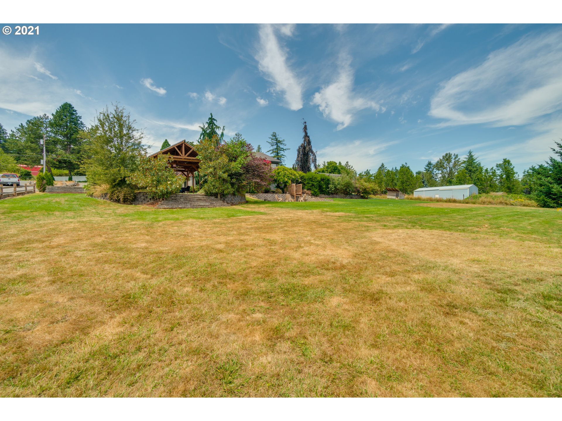 8426 Southeast Barbara Welch Road Portland, OR 97236 - Photo 10 of 32