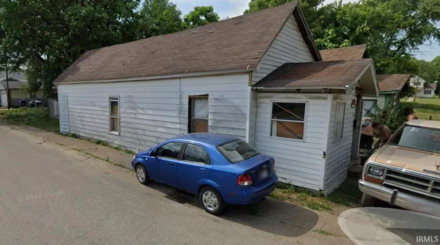 $10,700 | 1302 North 20th Street, Terre Haute, IN 47807