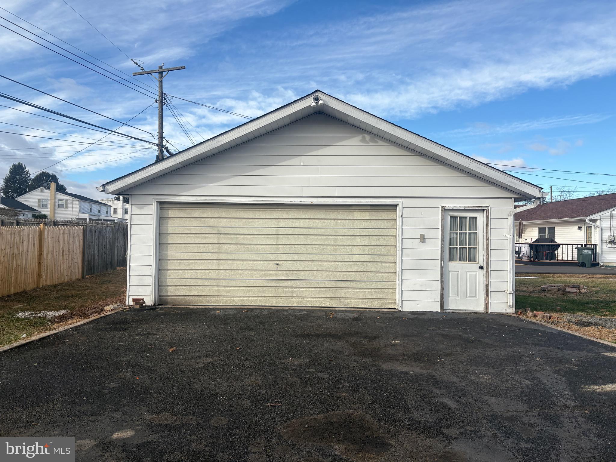 932 Rozel Avenue Southampton, PA 18966 - Photo 31 of 32 a view of a house with a yard