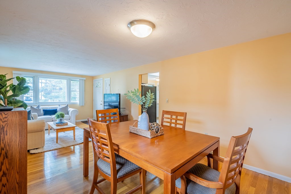14 Jennings Road Waltham, MA 02451 - Photo 10 of 42 Gallery Image 10