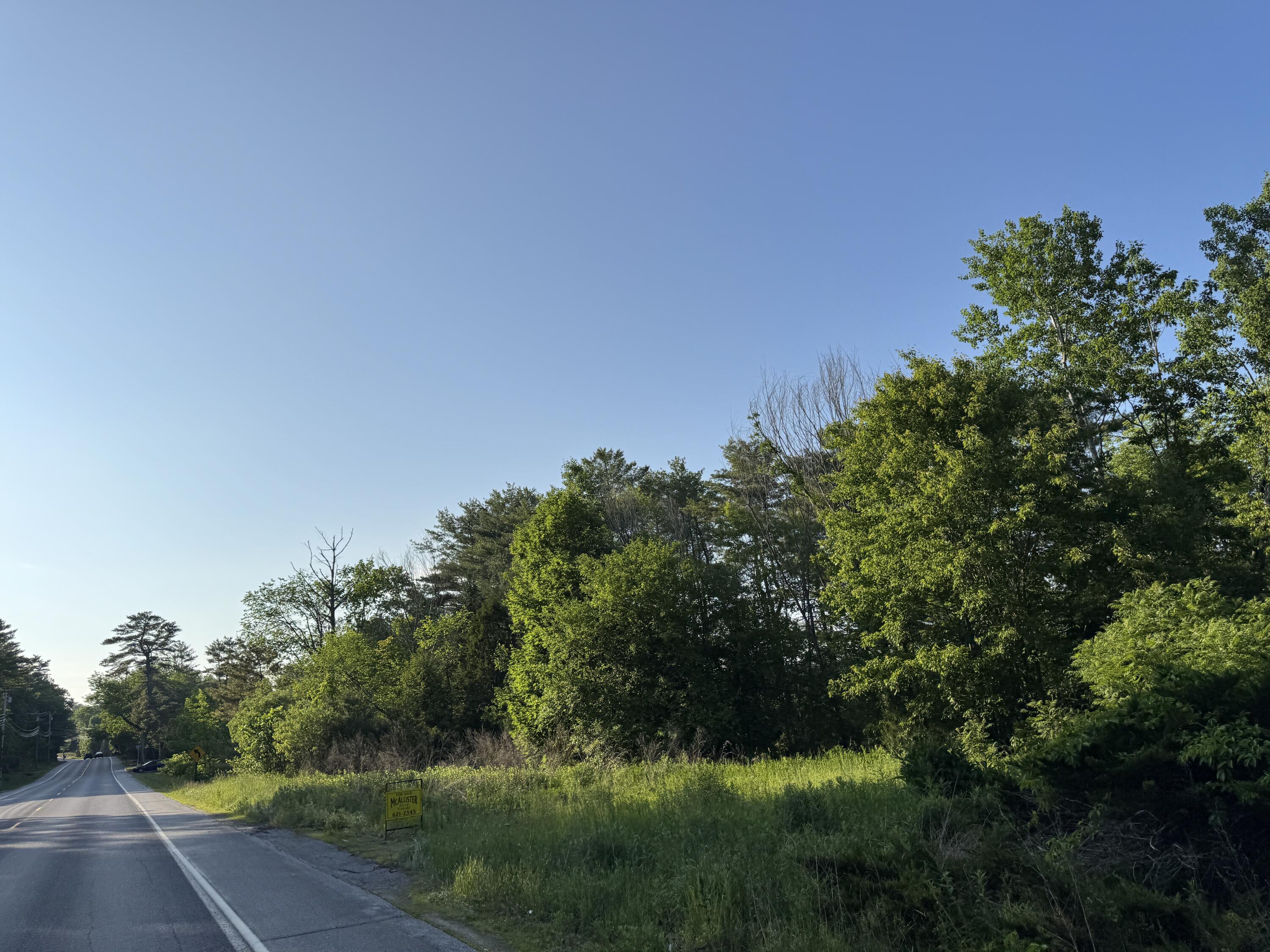 729 Eastern Avenue Augusta, ME 04330 - Photo 6 of 7 IMG_8439