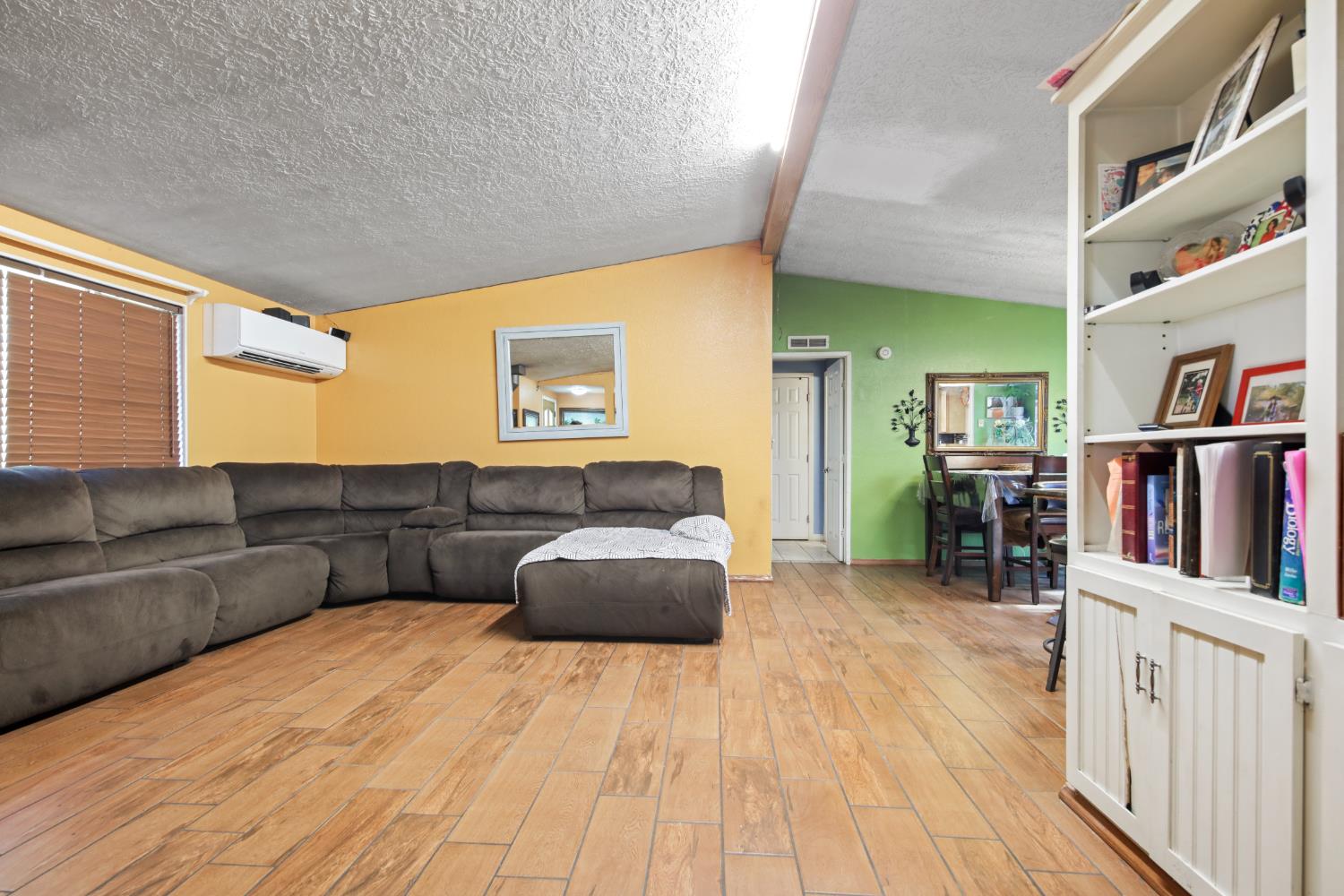 901 Quail Oaks Road Valley Springs, CA 95252 - Photo 14 of 52