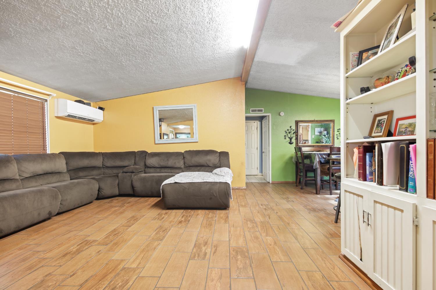 901 Quail Oaks Road Valley Springs, CA 95252 - Photo 15 of 52