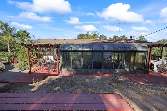 $690,000 | 901 Quail Oaks Road, Valley Springs, CA 95252