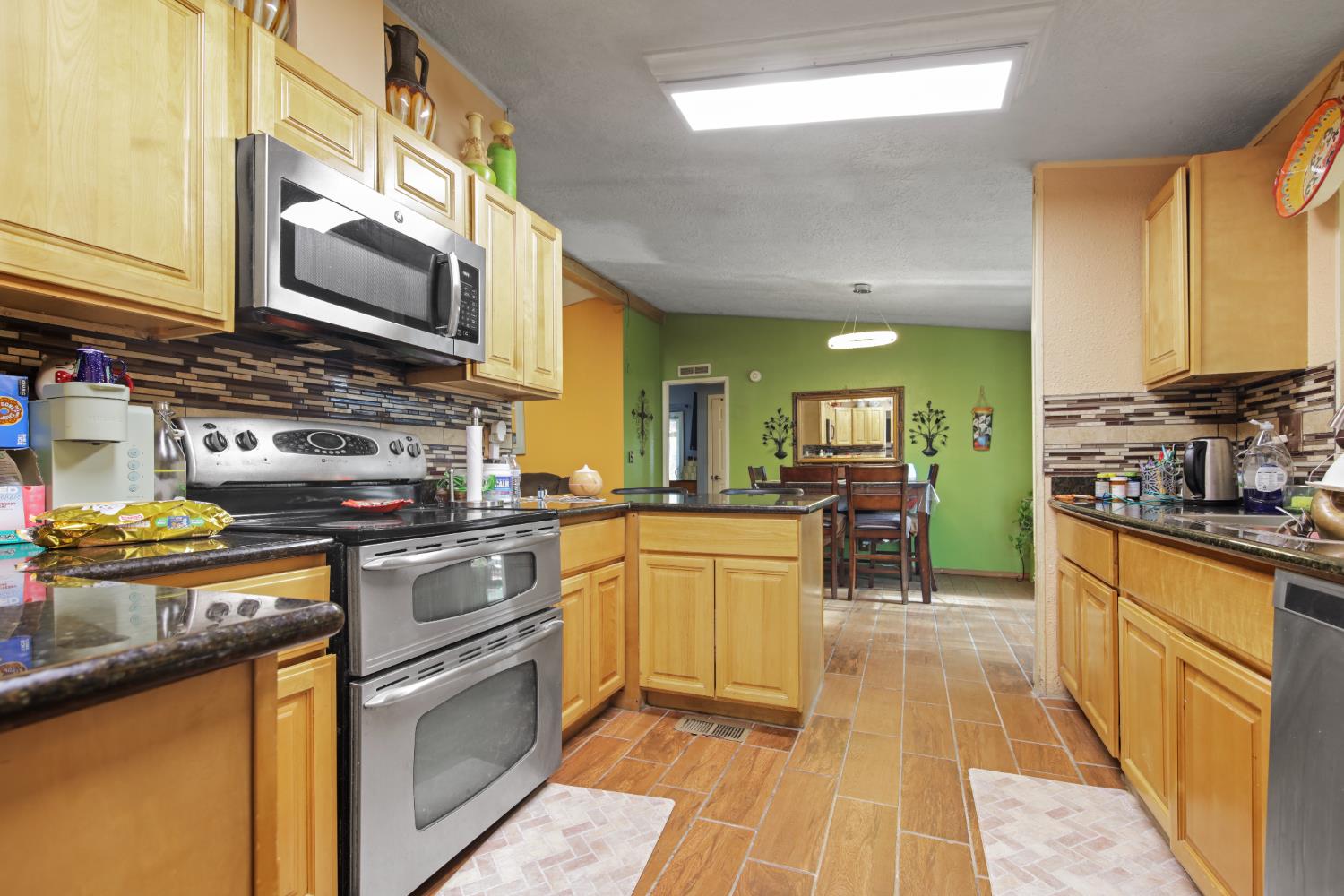 901 Quail Oaks Road Valley Springs, CA 95252 - Photo 7 of 52