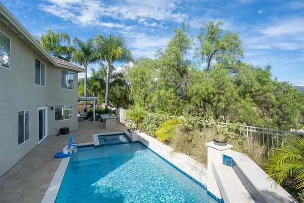 $1,999,000 | 6 Las Pisadas, Rancho Santa Margarita, CA 92688