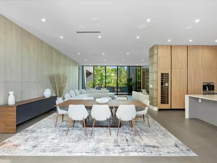 $5,149,000 | 871 Northeast 83rd Street, Miami, FL 33138