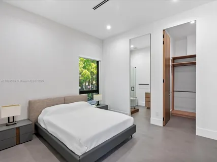 $5,149,000 | 871 Northeast 83rd Street, Miami, FL 33138