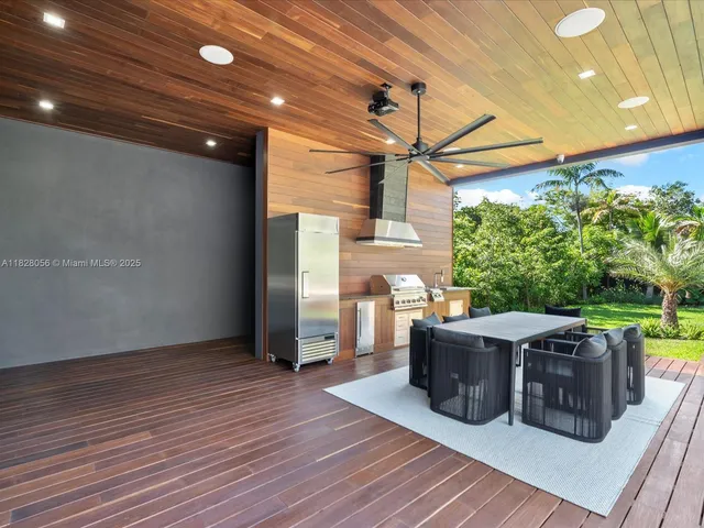 $5,149,000 | 871 Northeast 83rd Street, Miami, FL 33138