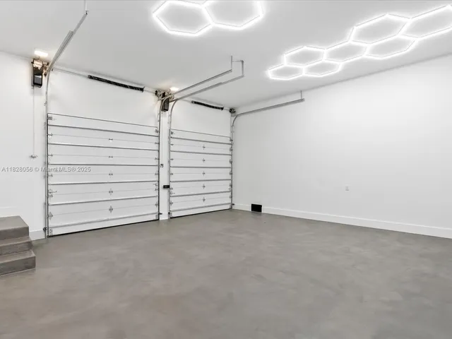 $5,149,000 | 871 Northeast 83rd Street, Miami, FL 33138