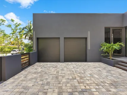 $5,149,000 | 871 Northeast 83rd Street, Miami, FL 33138