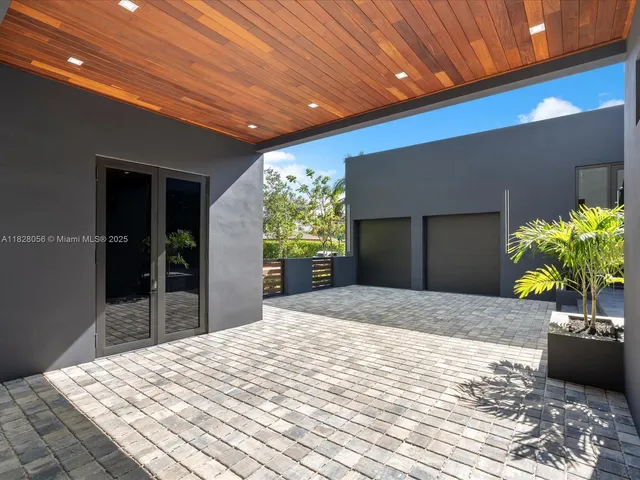 $5,149,000 | 871 Northeast 83rd Street, Miami, FL 33138