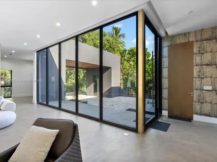 $5,149,000 | 871 Northeast 83rd Street, Miami, FL 33138
