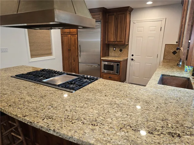 $5,000 | 4640 Hazelnut Avenue, Seal Beach, CA 90740