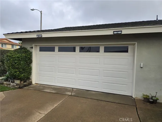 $5,000 | 4640 Hazelnut Avenue, Seal Beach, CA 90740