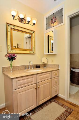 7701 Lear Road McLean, VA 22102 - Photo 14 of 30 Bath