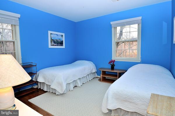 7701 Lear Road McLean, VA 22102 - Photo 8 of 30 Bedroom
