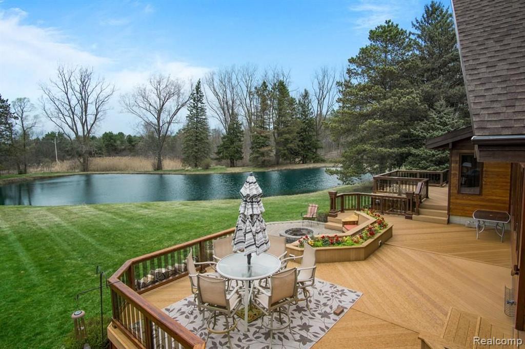 4353 North Irish Road Davison, MI 48423 - Photo 4 of 43