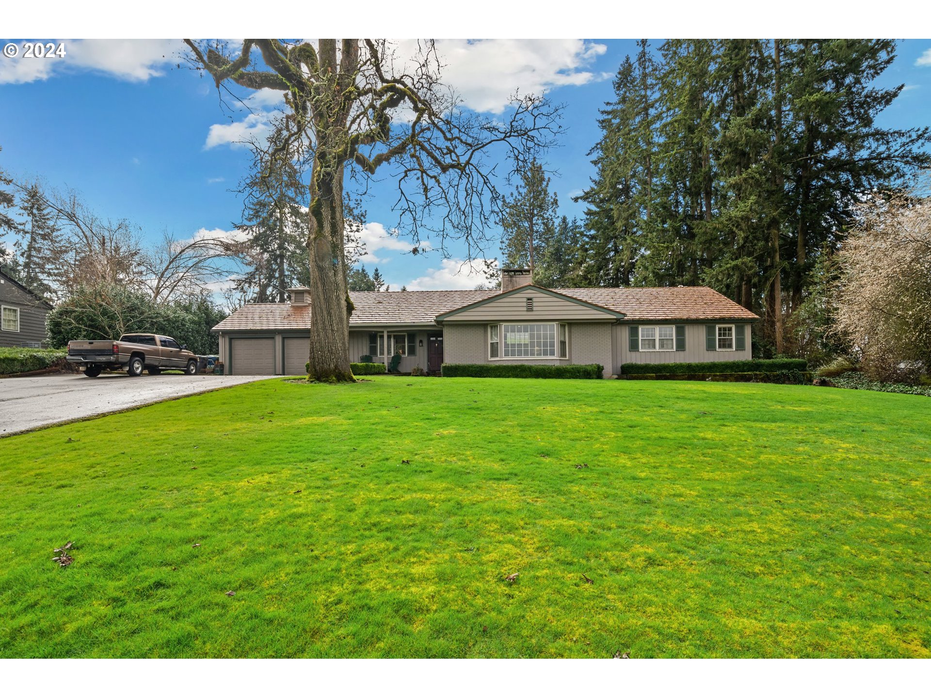 280 Shaff Rd Southeast